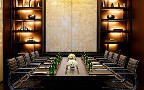 Sathorn Vista, Bangkok - Marriott Executive Apartments
